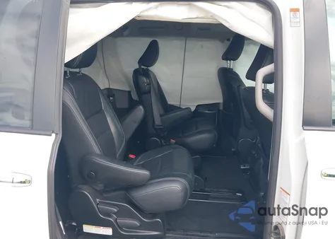 2018 Toyota Sienna Se Premium 8 Passenger из США, поврежденный, VIN 5TDXZ3DC3JS959143